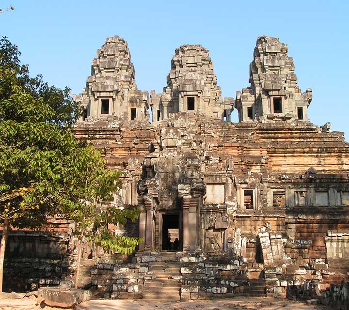 Angkor Temples with Khmer Lunch