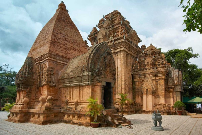 Ancient Cham Po Nagar Towers with intricate brickwork in Nha Trang, showcasing historic Hindu-Buddhist architecture