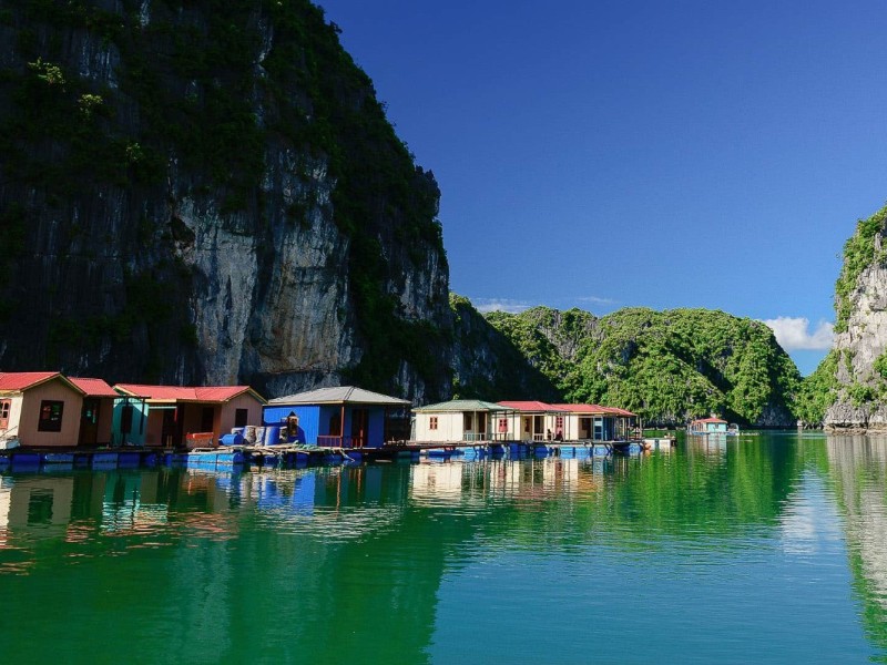 Vung Vieng Fishing Village in Halong Bay Traditional fishing village of Vung Vieng in Halong Bay