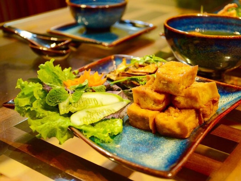 Authentic Vietnamese Lunch Set Authentic Vietnamese lunch set