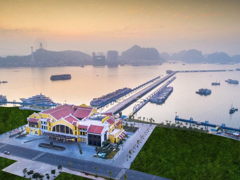 Panoramic View of Halong International Cruise Port at Sunset Panoramic view of Halong International Cruise Port at sunset with cruise ships and the vibrant harbor.