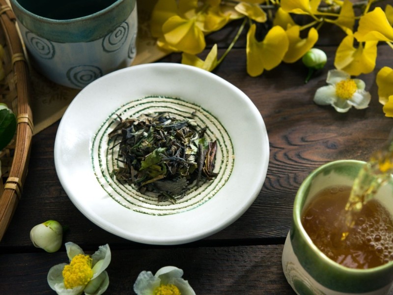 Pouring Vietnamese Tea: A Cultural Moment Pouring Vietnamese tea, a cultural moment