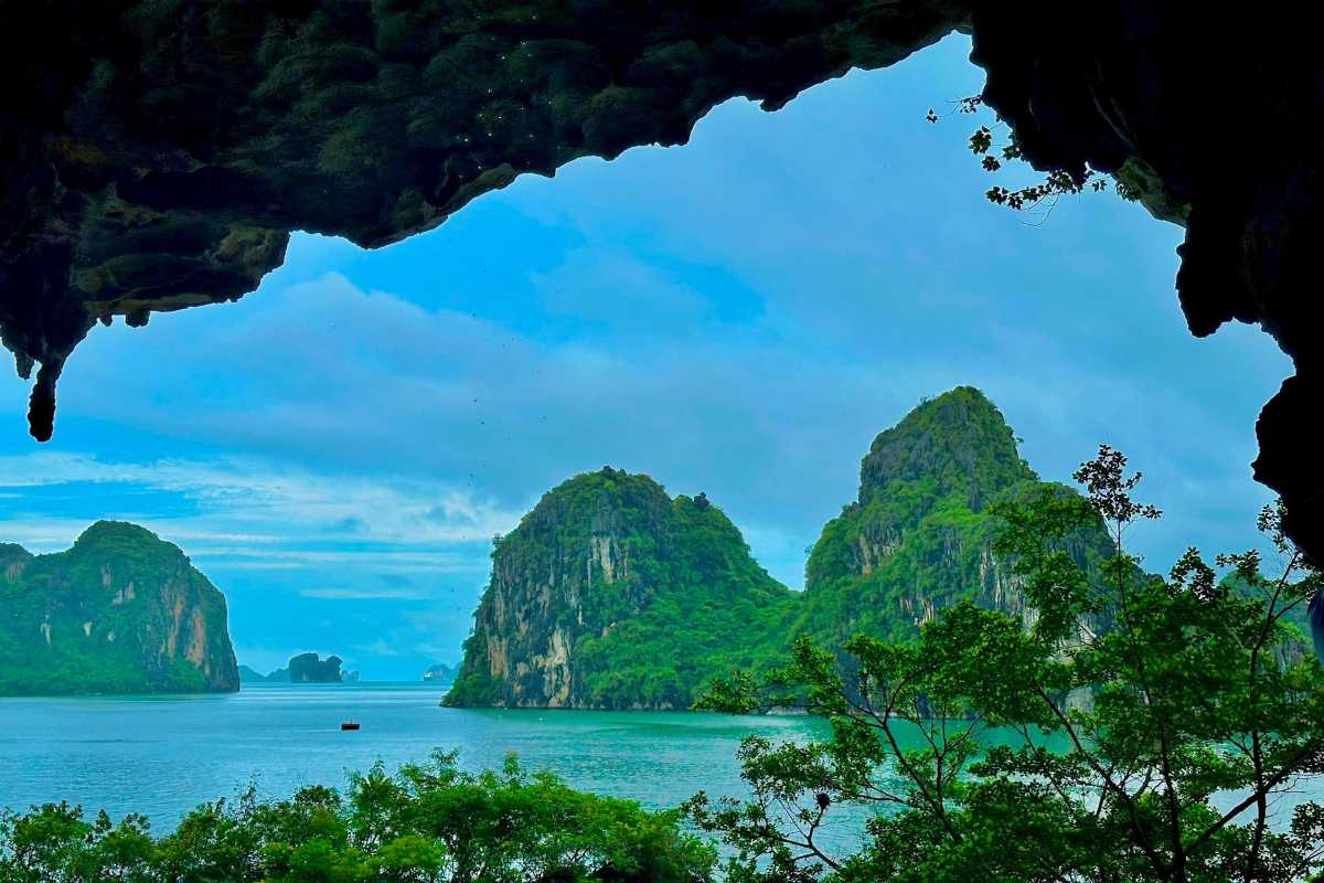 Panoramic view of the islands and sea from inside Drum Cave Halong Bay, highlighting the natural beauty around.