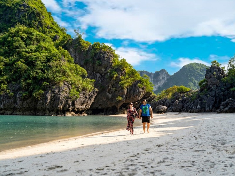 Visit Titov Beach for a Unique Swimming Escape Swimming escape at Titov Beach in Halong Bay