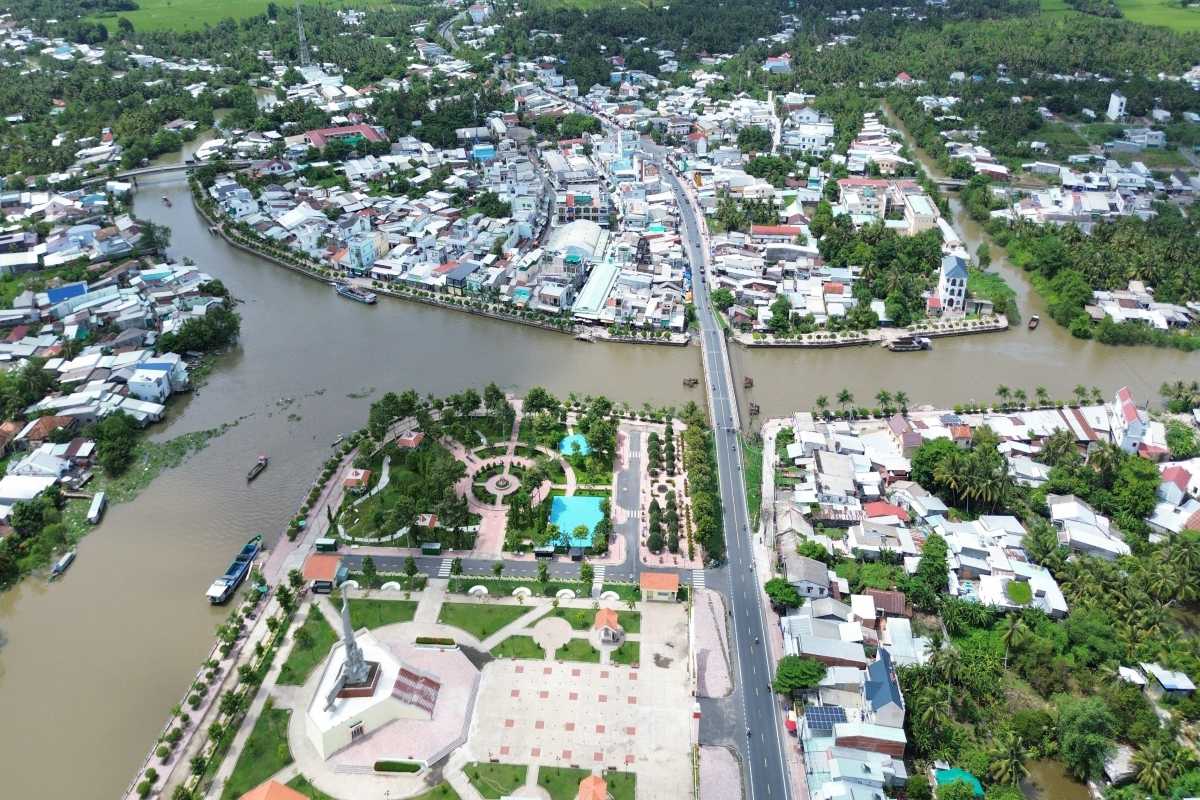 Aerial view of Vinh Long city and Mekong Rivers Aerial view of Vinh Long city nestled between the Mekong and its tributaries showing urban layout and river curves