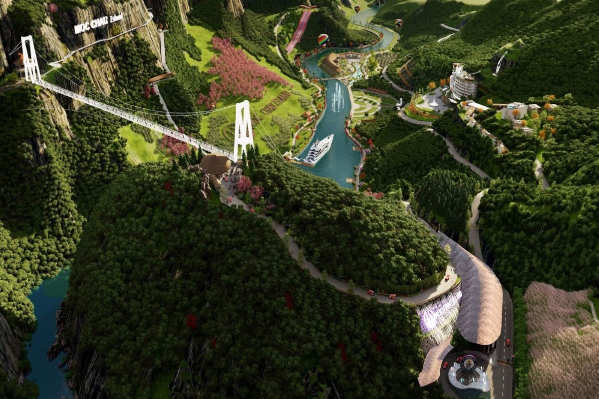 Bach Long Glass Bridge in Moc Chau Son La
