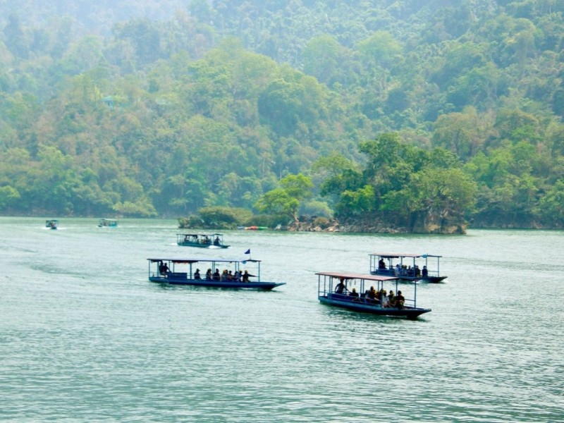 Boat Tour on Ba Be Lake Bac Kan