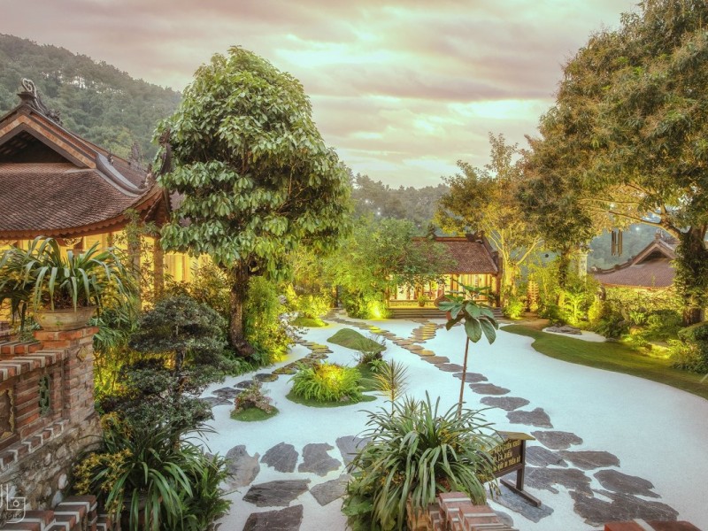 Dia Tang Phi Lai Tu Pagoda - Scenic View of Tranquil Pagoda in Ha Nam Dia Tang Phi Lai Tu Pagoda, Ha Nam - a scenic view of the tranquil pagoda and natural surroundings