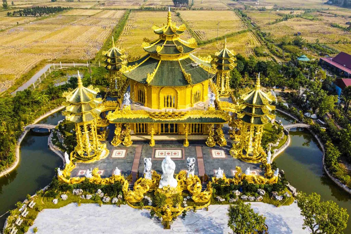Golden Phuc Lam Pagoda in Hung Yen, Vietnam
