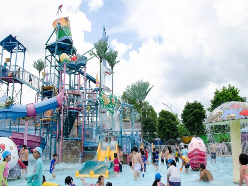 Kittyd & Minnied Amusement Park Hau Giang province Kittyd & Minnied Amusement Park in Hau Giang