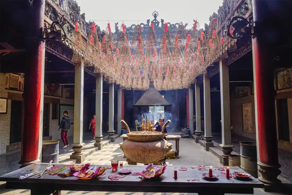 Ho Chi Minh City Highlights Small Group Morning Tour