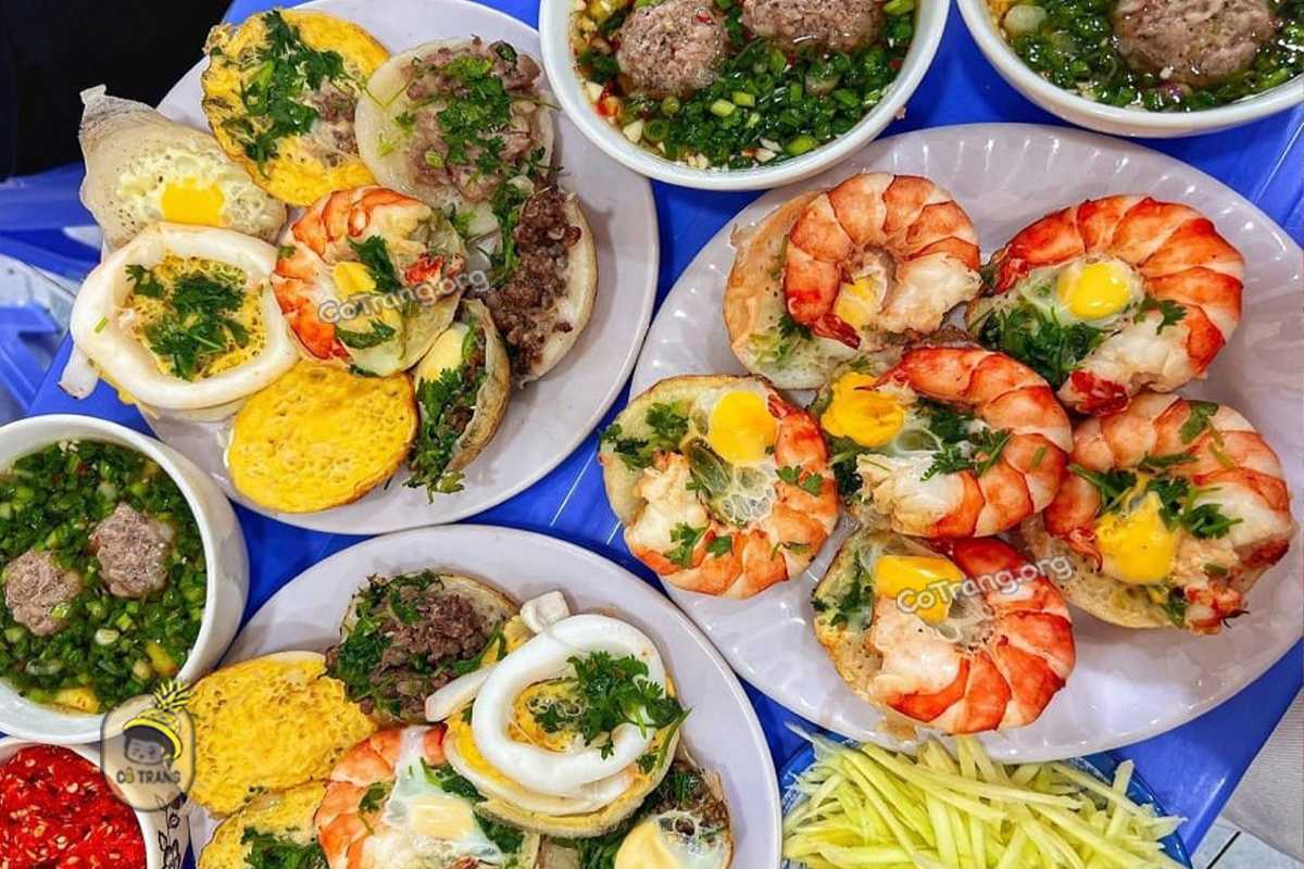 Nha Trang Street Food Tour by Cyclo with 6 Tastings